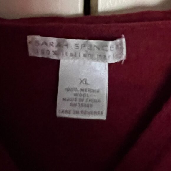 100% Italian Merino Wool Burgundy Long Sleeve Sweater By Sarah Spencer* - Picture 3 of 8